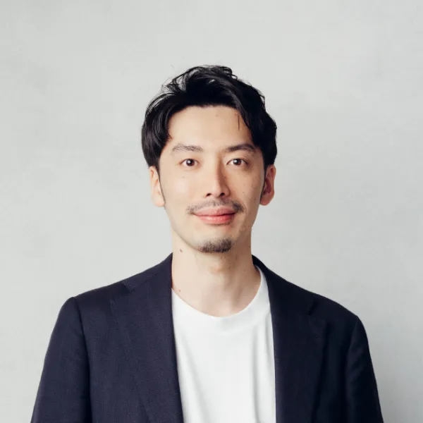 株式会社overflow 代表取締役 CEO 鈴木 裕斗